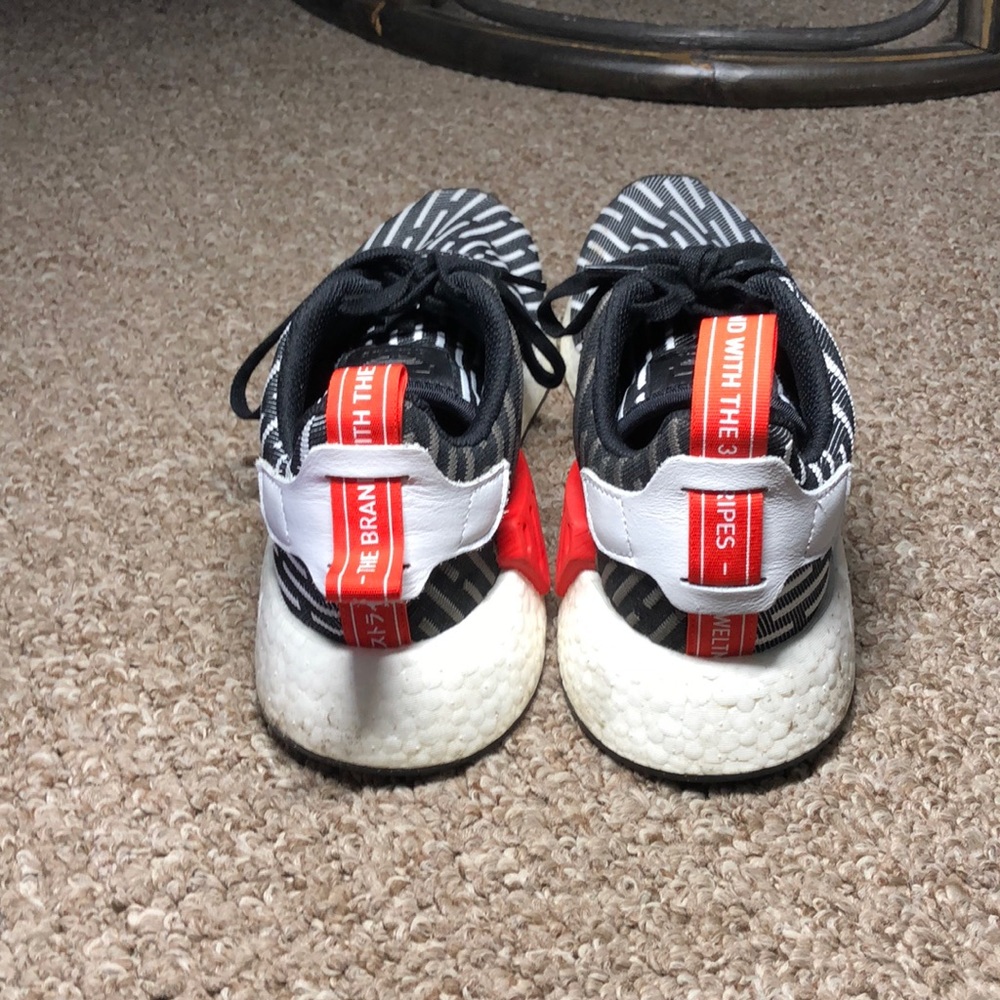 Adidas shoes - Picture 4 of 4